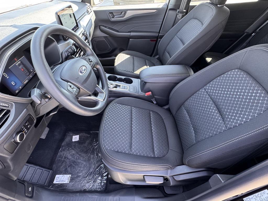 new 2025 Ford Escape car, priced at $31,010