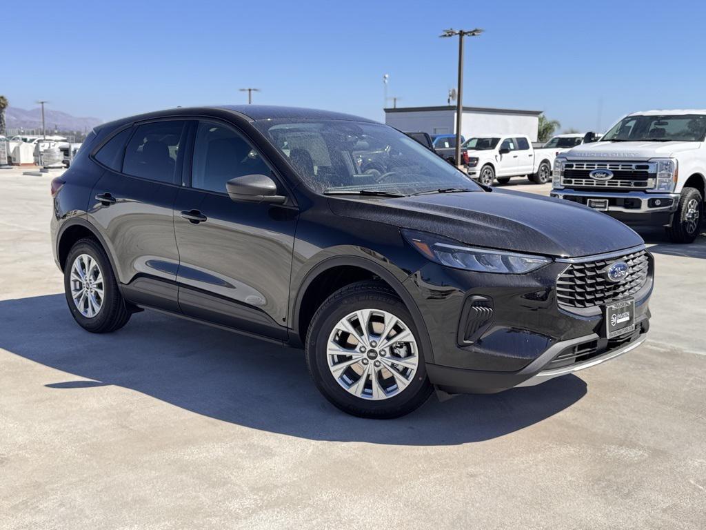 new 2025 Ford Escape car, priced at $31,010