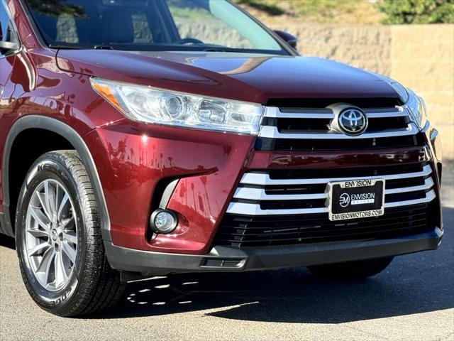 used 2019 Toyota Highlander car, priced at $25,751