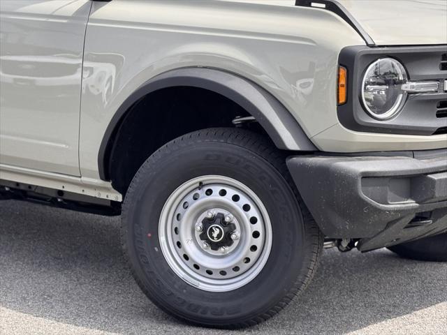 new 2025 Ford Bronco car, priced at $42,180