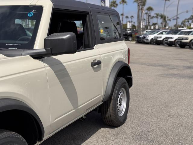 new 2025 Ford Bronco car, priced at $42,180