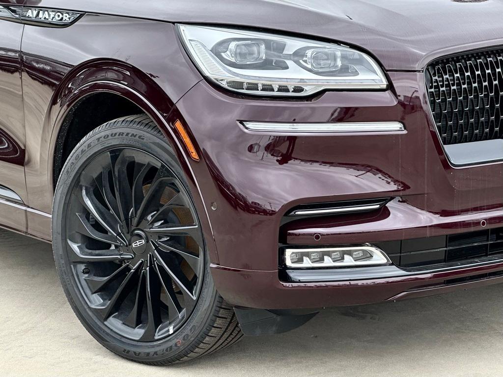 new 2024 Lincoln Aviator car, priced at $69,430