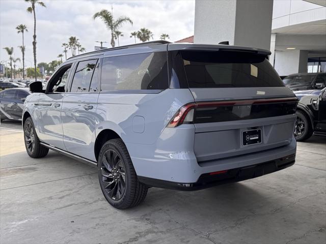 new 2025 Lincoln Navigator car, priced at $112,235