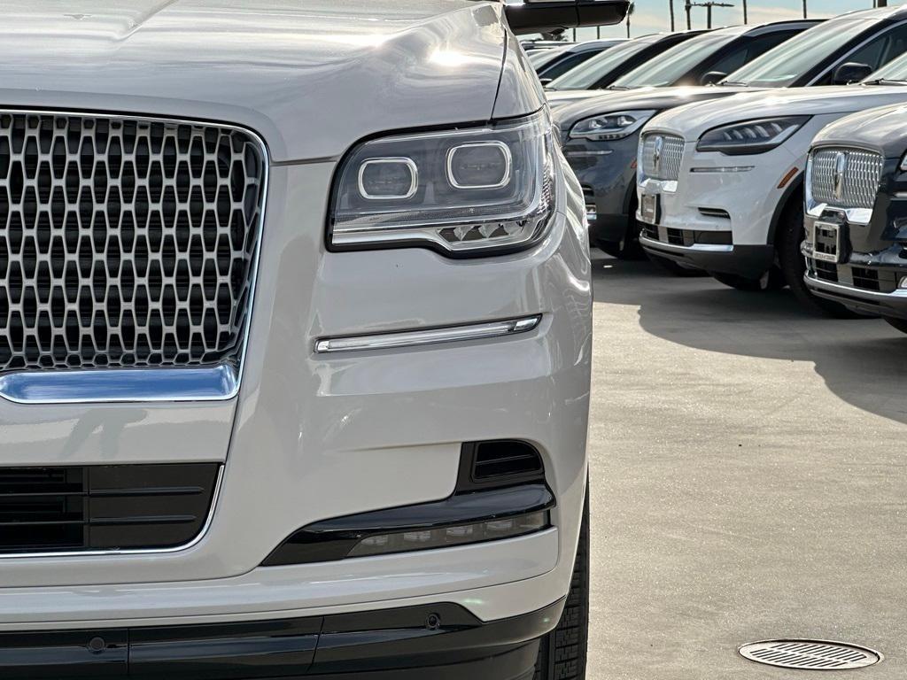 new 2024 Lincoln Navigator car, priced at $106,525