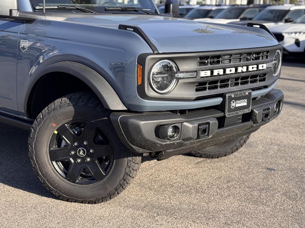 new 2025 Ford Bronco car, priced at $53,860