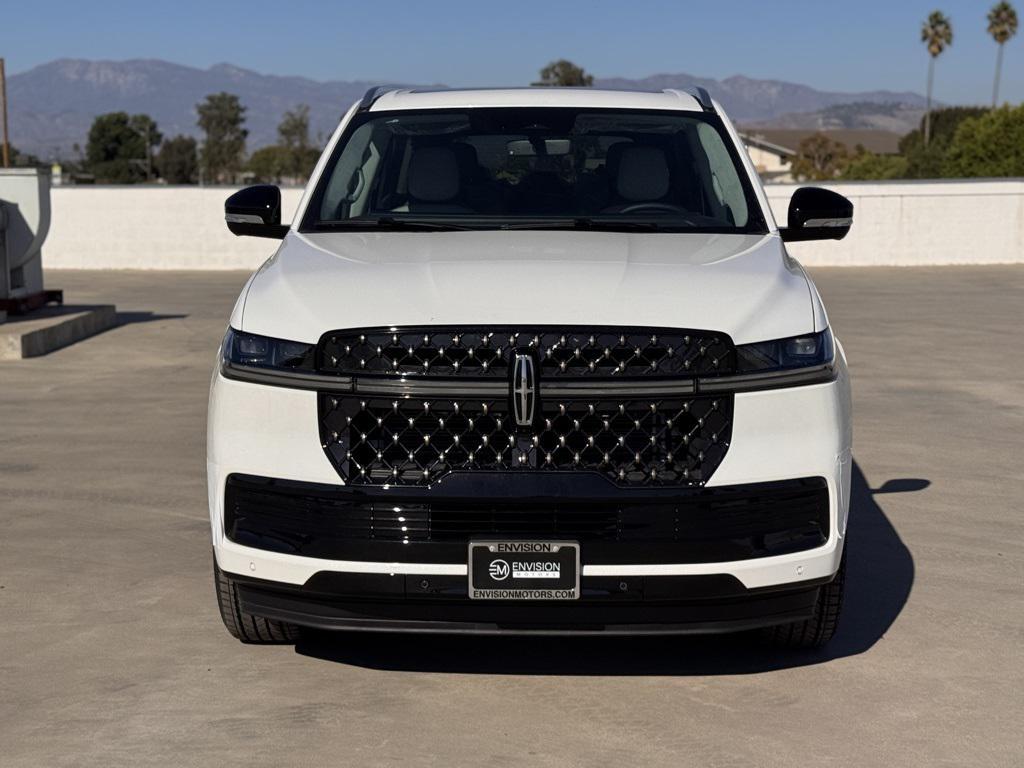 new 2025 Lincoln Navigator car, priced at $124,180