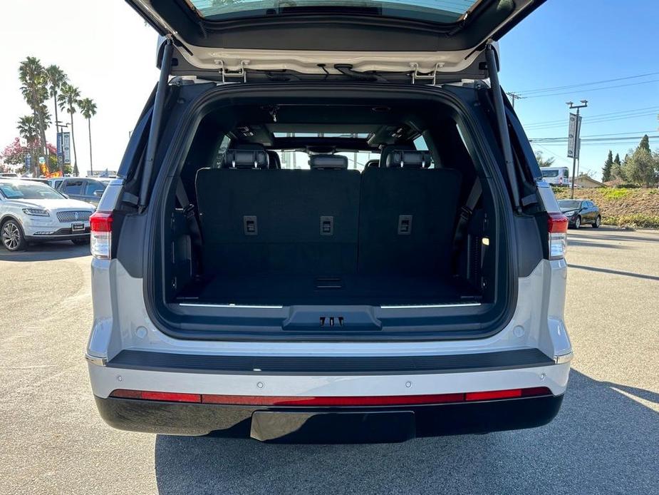 new 2023 Lincoln Navigator car, priced at $106,395