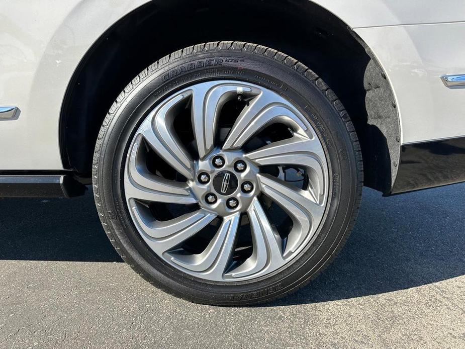 new 2023 Lincoln Navigator car, priced at $106,395