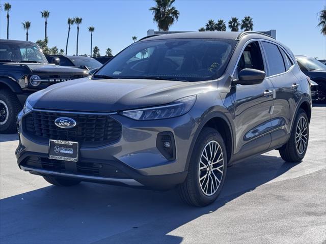 new 2025 Ford Escape car, priced at $39,895