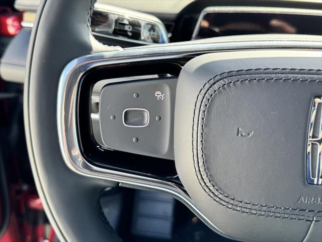 new 2025 Lincoln Nautilus car, priced at $63,020