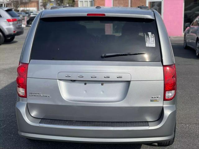 used 2018 Dodge Grand Caravan car, priced at $10,999