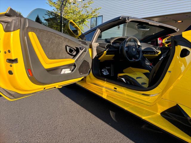 used 2022 Lamborghini Huracan EVO car, priced at $275,000