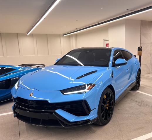 used 2023 Lamborghini Urus car, priced at $269,000
