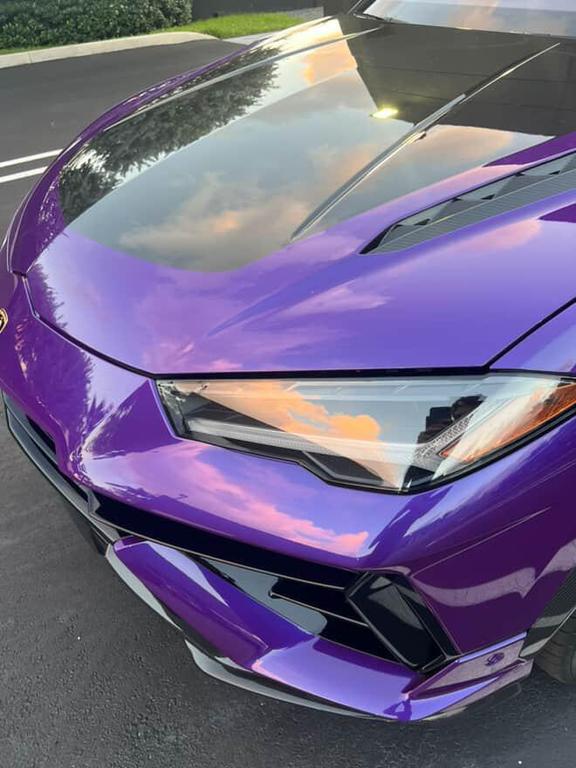 used 2023 Lamborghini Urus car, priced at $294,900