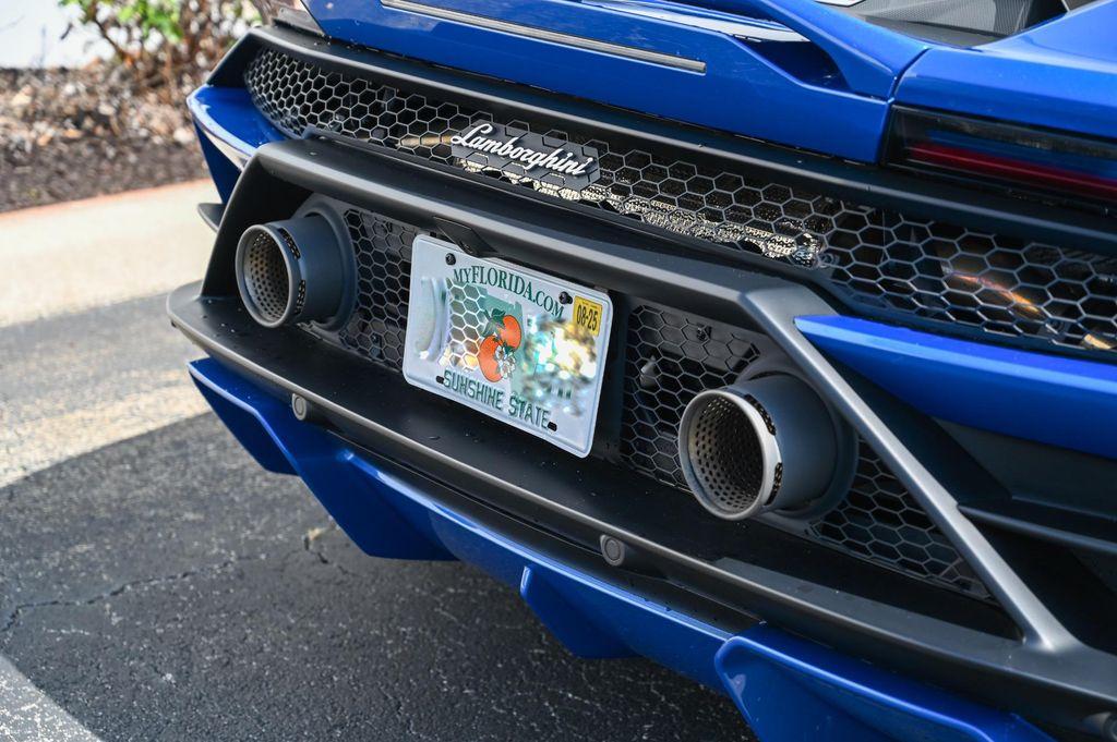 used 2020 Lamborghini Huracan EVO car, priced at $264,900