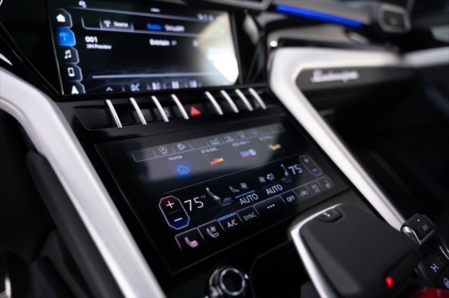 used 2021 Lamborghini Urus car, priced at $199,900