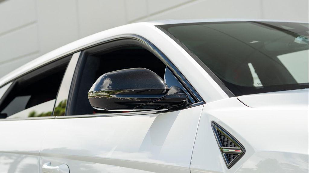 used 2021 Lamborghini Urus car, priced at $204,900