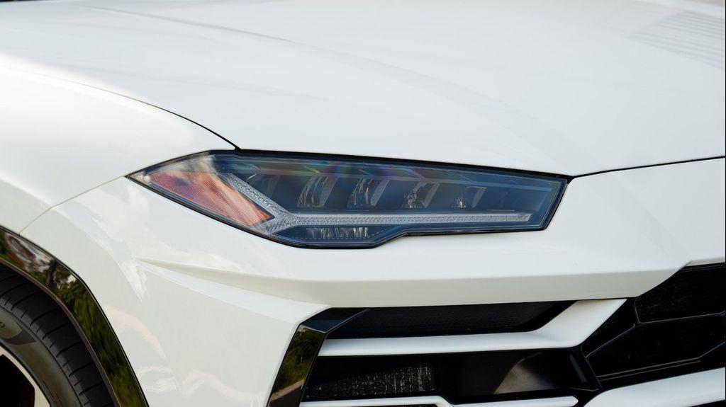used 2021 Lamborghini Urus car, priced at $204,900