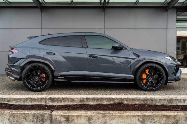 used 2023 Lamborghini Urus car, priced at $309,900