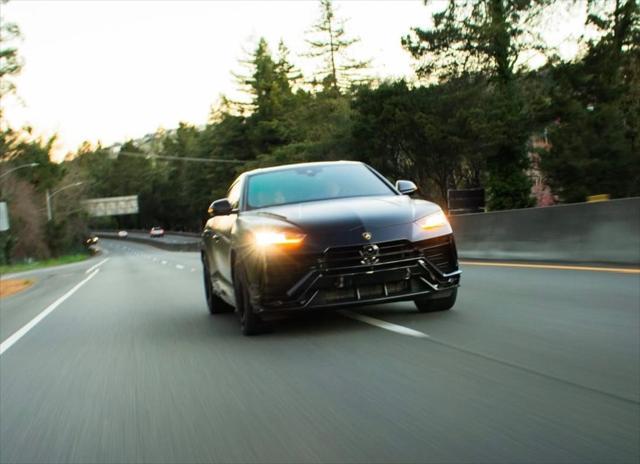 used 2023 Lamborghini Urus car, priced at $309,900