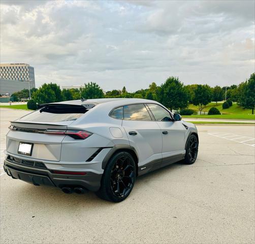 used 2024 Lamborghini Urus car, priced at $319,900