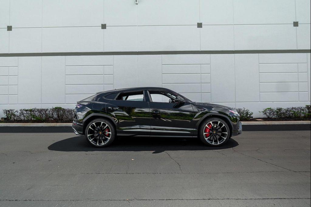 used 2020 Lamborghini Urus car, priced at $189,000