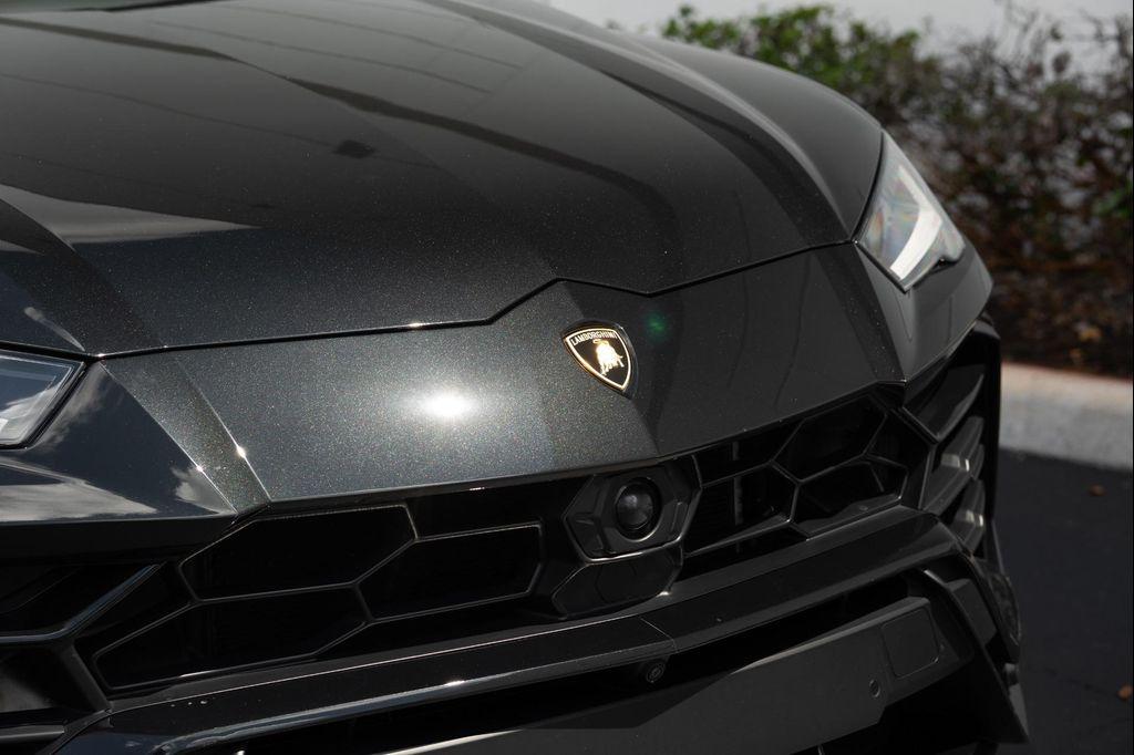 used 2020 Lamborghini Urus car, priced at $189,000