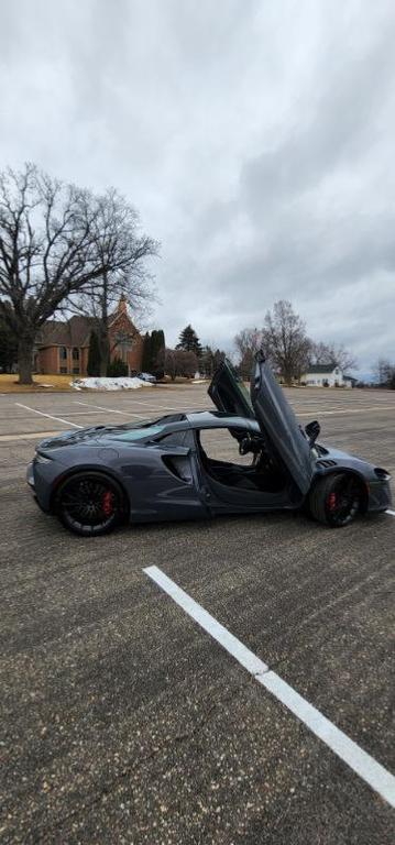 used 2025 McLaren Artura car, priced at $324,999