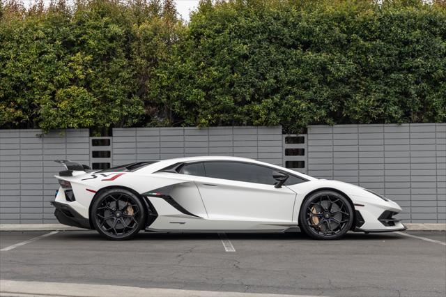 used 2019 Lamborghini Aventador SVJ car