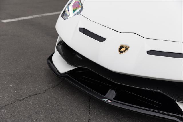 used 2019 Lamborghini Aventador SVJ car