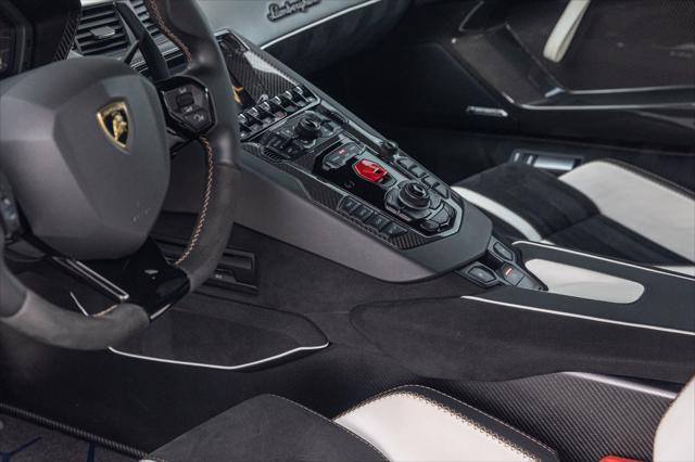 used 2019 Lamborghini Aventador SVJ car