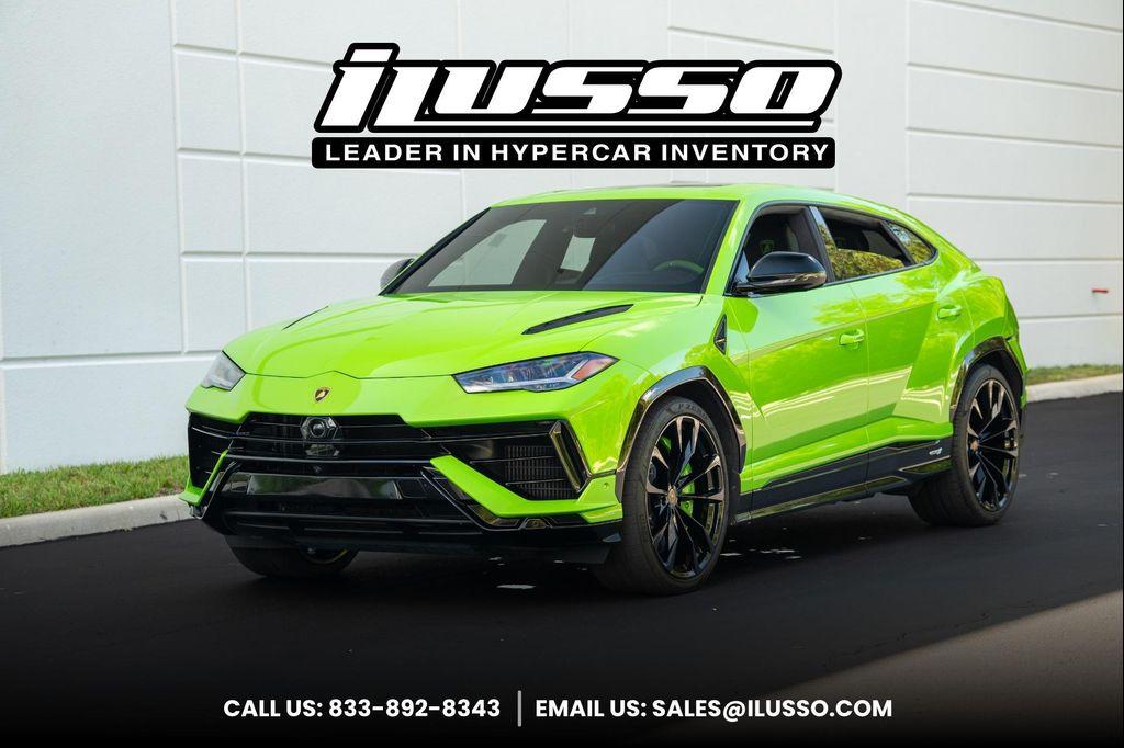 used 2023 Lamborghini Urus car