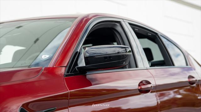 used 2022 BMW M5 car