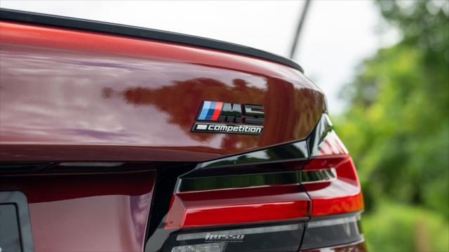 used 2022 BMW M5 car