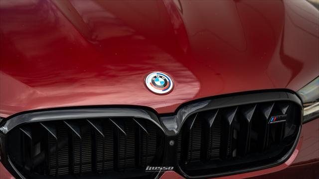 used 2022 BMW M5 car