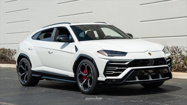 used 2021 Lamborghini Urus car, priced at $212,000