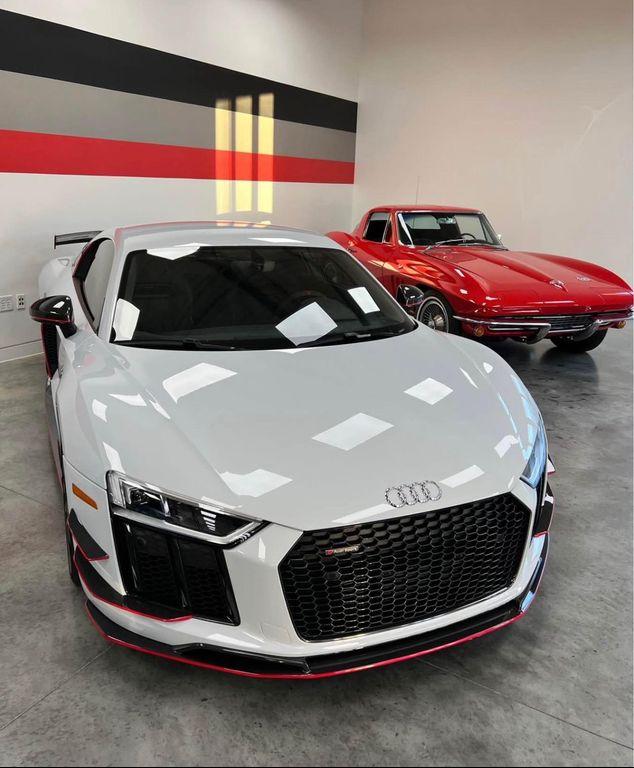 used 2018 Audi R8 car, priced at $289,900