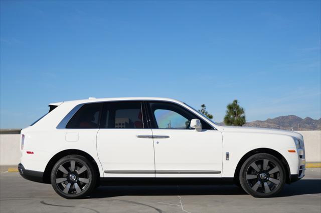 used 2023 Rolls-Royce Cullinan car, priced at $355,000