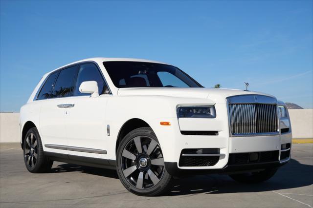 used 2023 Rolls-Royce Cullinan car, priced at $355,000