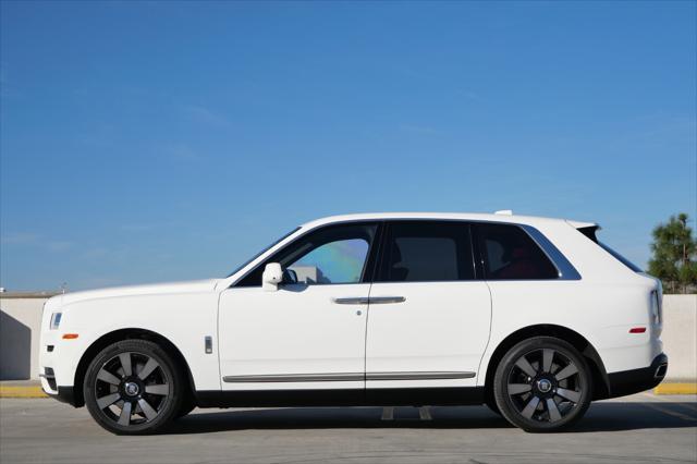 used 2023 Rolls-Royce Cullinan car, priced at $355,000