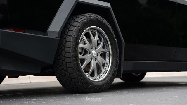 used 2024 Tesla Cybertruck car