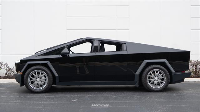 used 2024 Tesla Cybertruck car
