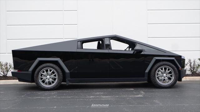 used 2024 Tesla Cybertruck car
