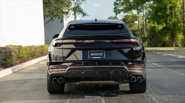 used 2024 Lamborghini Urus car, priced at $292,000