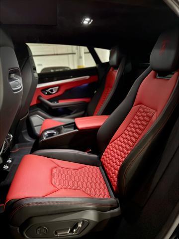 used 2020 Lamborghini Urus car, priced at $215,000