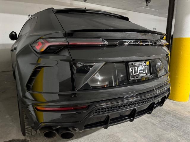 used 2020 Lamborghini Urus car, priced at $215,000