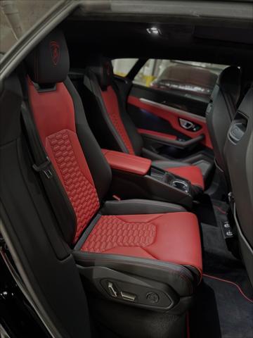 used 2020 Lamborghini Urus car, priced at $215,000