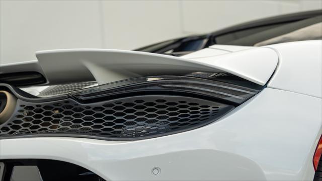 used 2024 McLaren 750S car