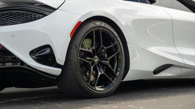 used 2024 McLaren 750S car