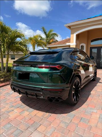used 2021 Lamborghini Urus car, priced at $298,900